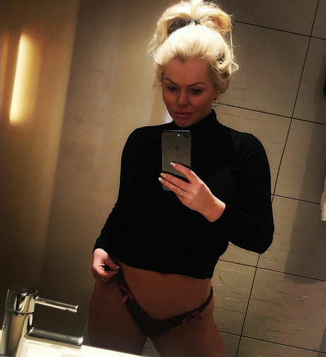 Asdis Ran erotic star galleries