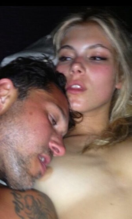 Allegra Carpenter model beautiful image