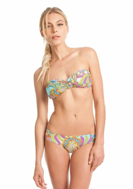 Allegra Carpenter model hd pictures