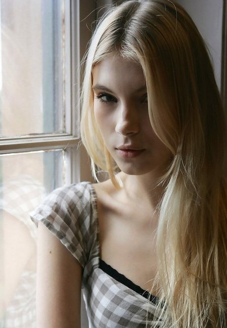 Allegra Carpenter sex star images