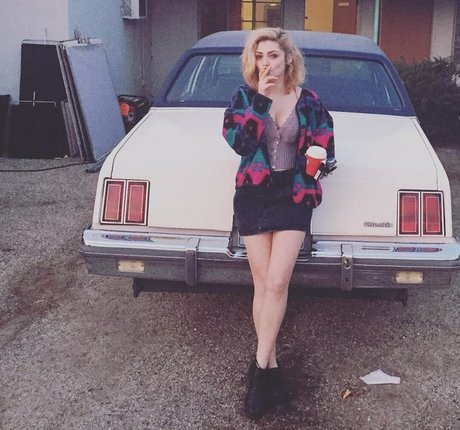 Alexis Raich star exclusive images