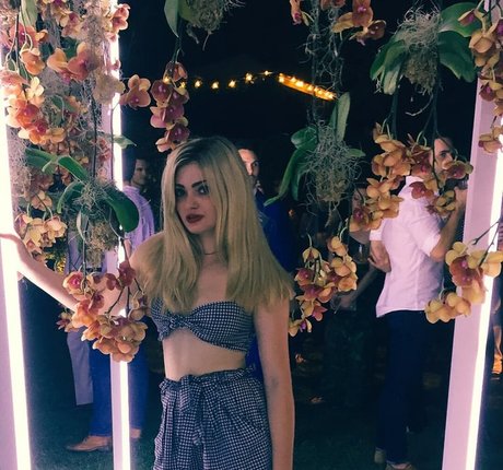 Alexis Raich xxx actress img