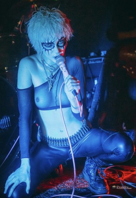 Milkie Way pretty actress pictures