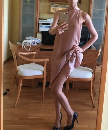 Elizabeth Sentbyeros sex star gallery