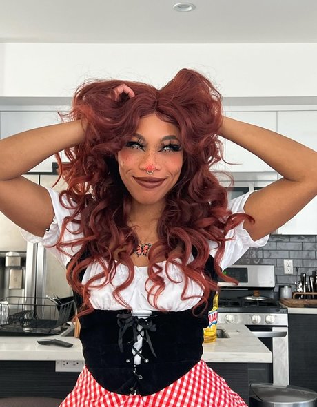 kieraplease sexy pornstar images