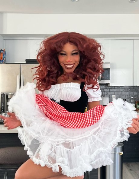 kieraplease pornstar pretty image