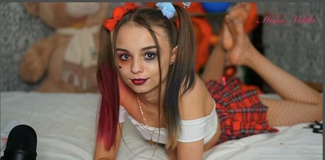 Misss Vikka star free pictures