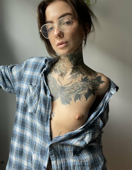 lunka de yavie pretty pornstar picture