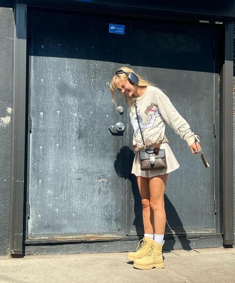 Jessica Belkin pornstar naked pictures