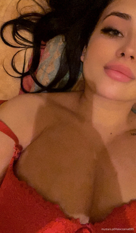 malaczarna star naked picture