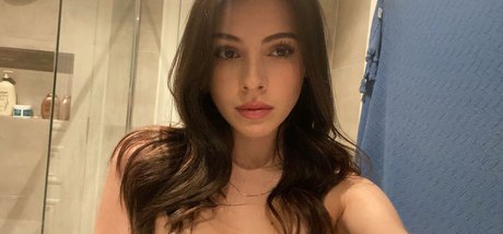 shadesoflo model beautiful pics