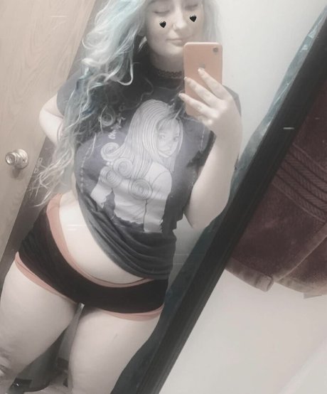 Juliexwolfe pornstar nude galleries