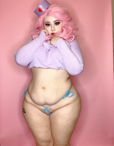 Miss Adrienne Park sexy model pics