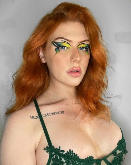 Rogue Robinson star pretty pictures