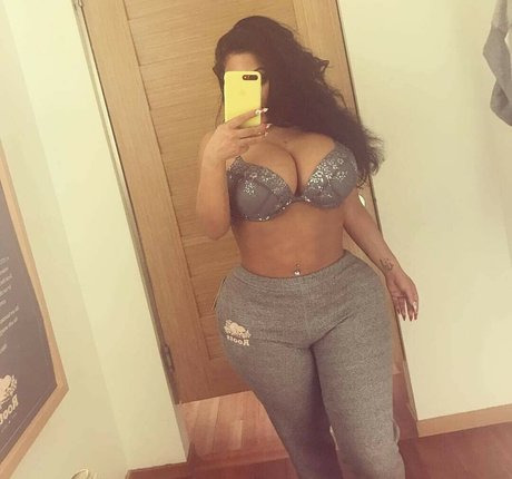 Amanda Rose Teig hd model photo