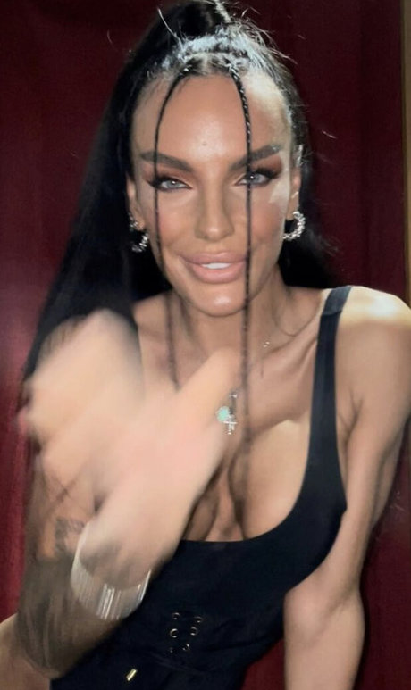 Alisa in wonderland art pornstar image