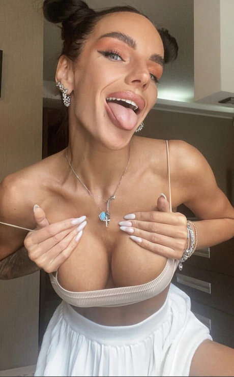 Alisa in wonderland pornstar free image