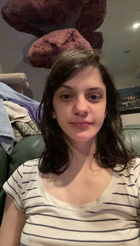 ceilingant perfect model pics