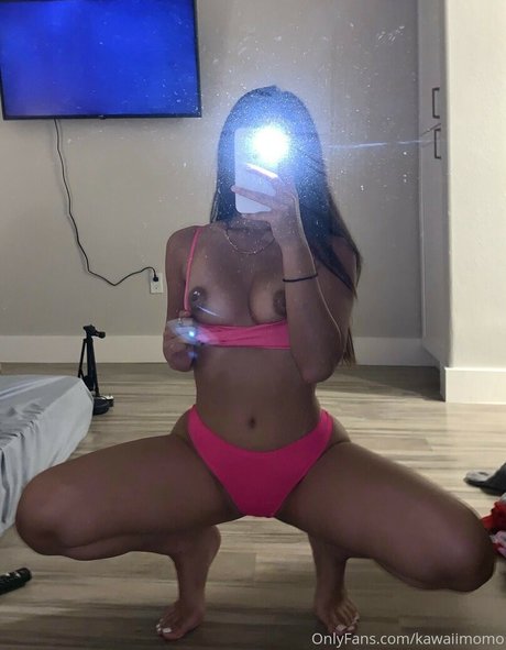 Kawaiimomo star free pics