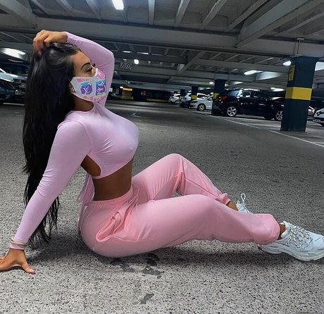 Kate Isobel Daisy exclusive model pictures