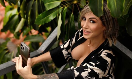 arab babe onlyfans sex photos