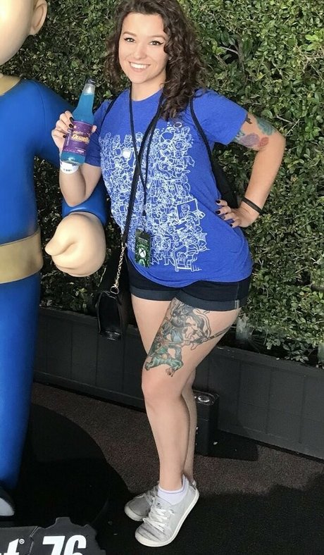 LadyDevann porn actress pictures