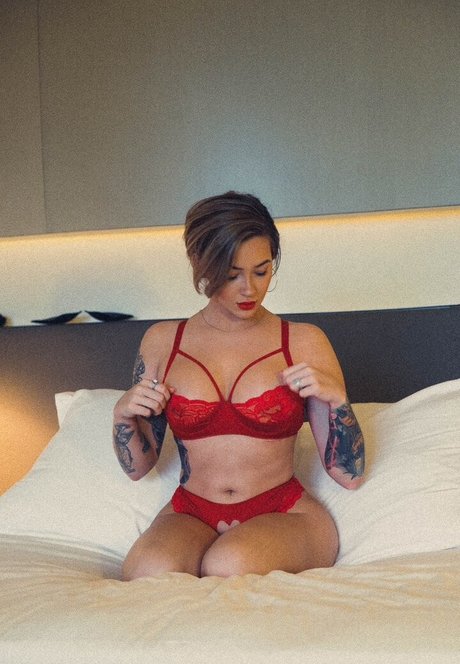 Torias Secret model hd photo