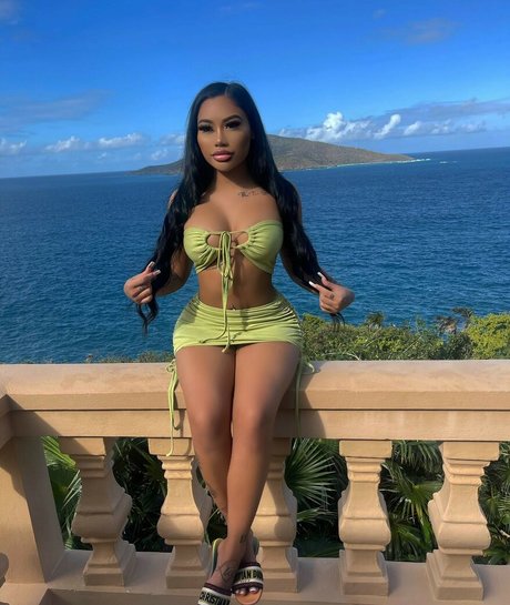 lissythedoll sex pornstar photo