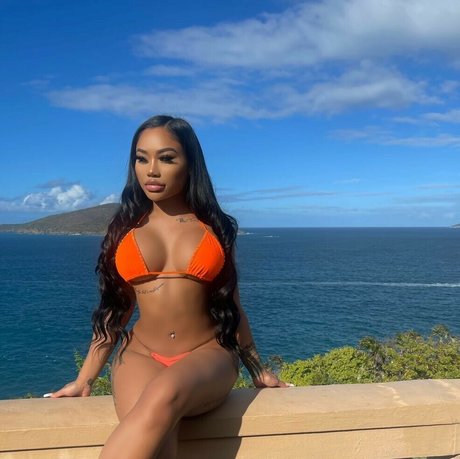 lissythedoll model art pics