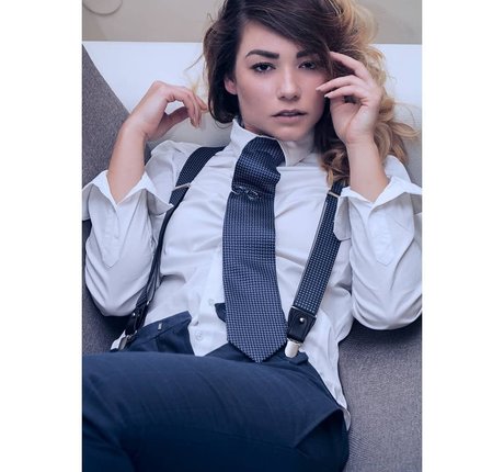 Antonell Spina model exclusive image