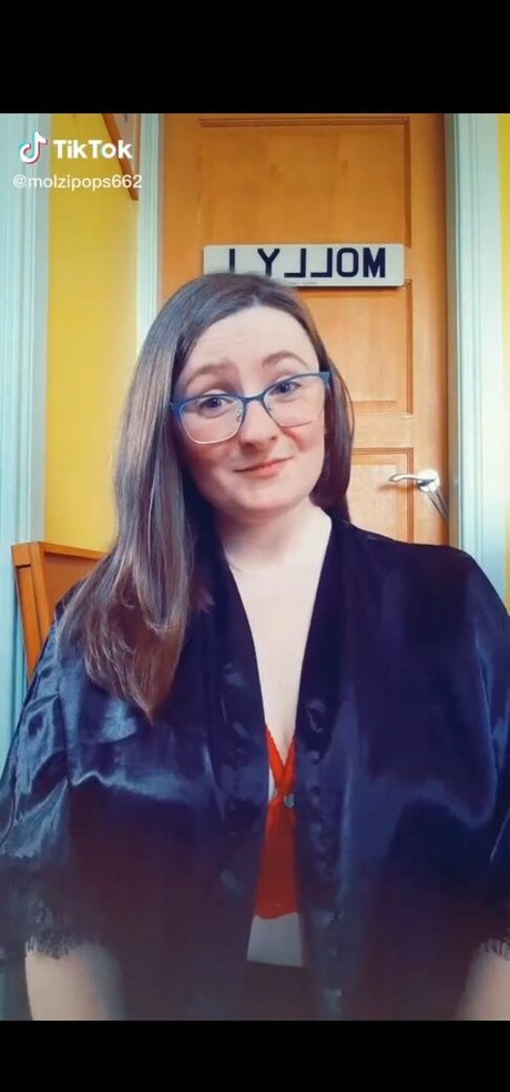 Molzipops662 top star img