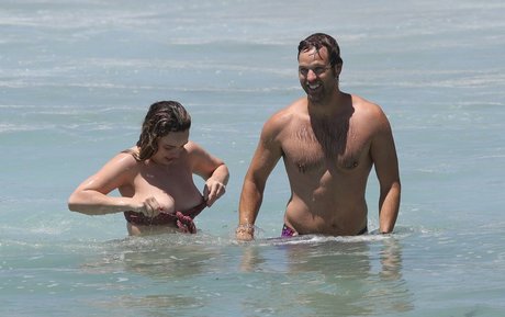 Bbie Chtfield pornstar art pics