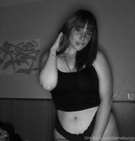 ana uhiram model high quality picture