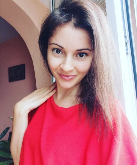 Lx Sasha erotic pornstar images