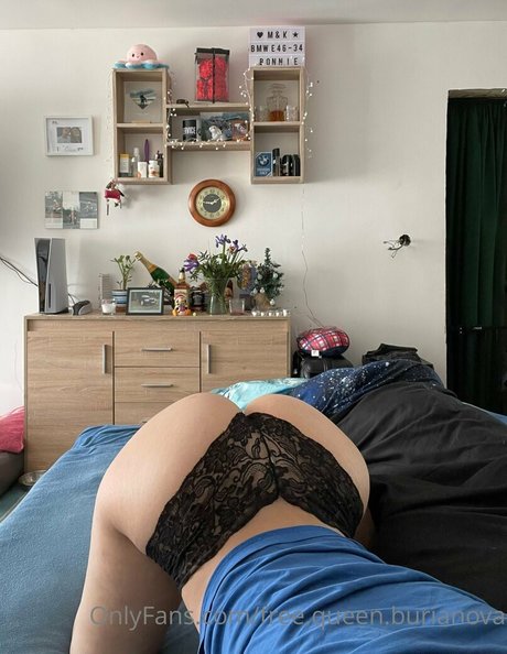 queen burianova model sex photos