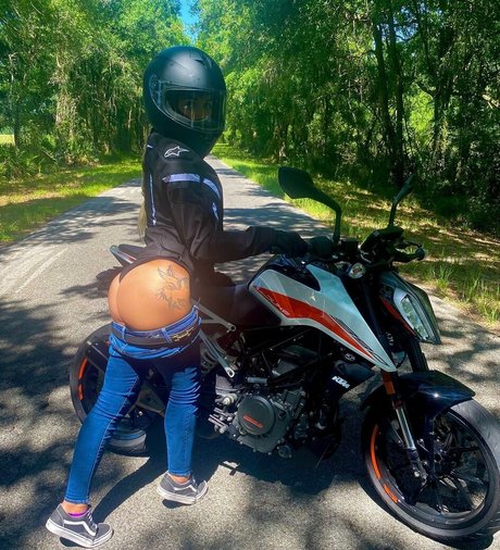 Katy Coastal perfect actress galleries