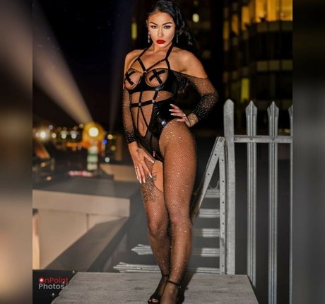 milf cosplay onlyfans pornographic img