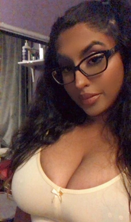 Ninathepony pornographic model pictures