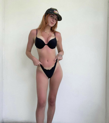 Briannachickenfry nudes actress photos