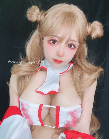 Sakuramomo porn model img