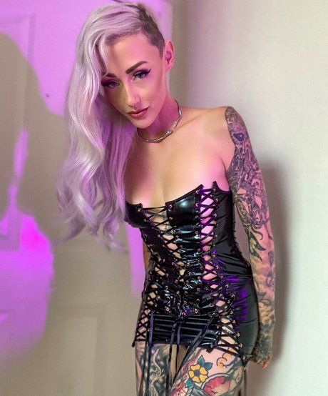 Shonda Laurelee Mackey pornographic star picture