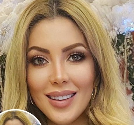 Dunya Vlog beautiful star images