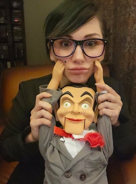 Jennifer Vandamsel model free images