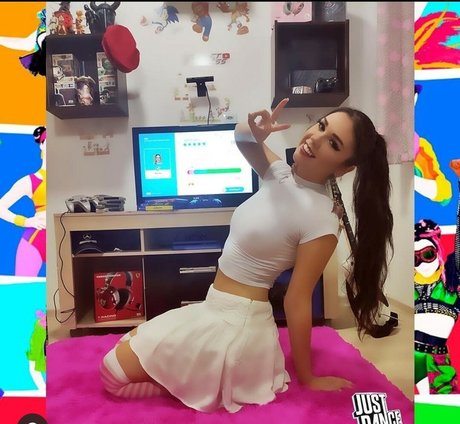 Kauana Bergamaschi pornographic model img