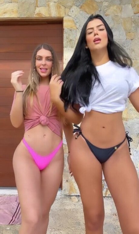 Victoria Medeiros erotic model photo