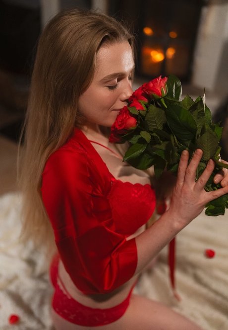 sirililia model top pictures