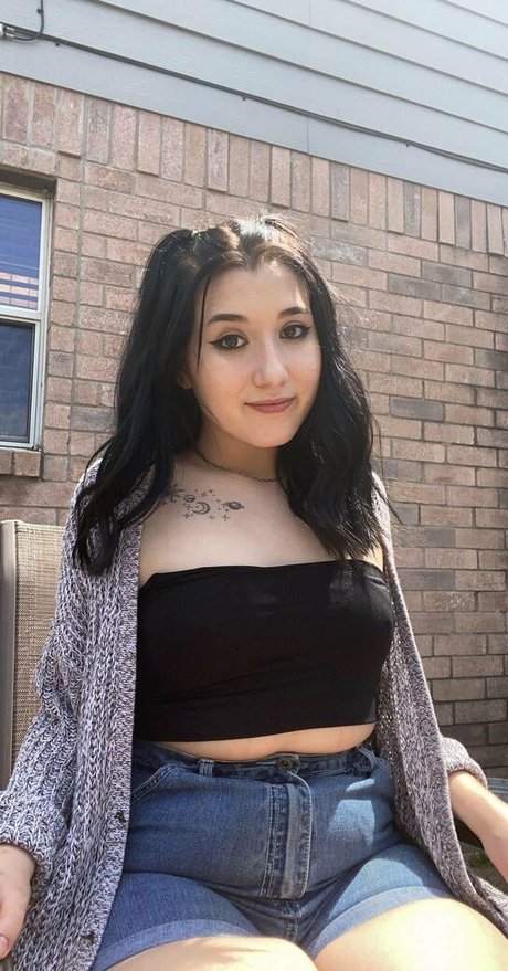 Ca1ley hot star picture