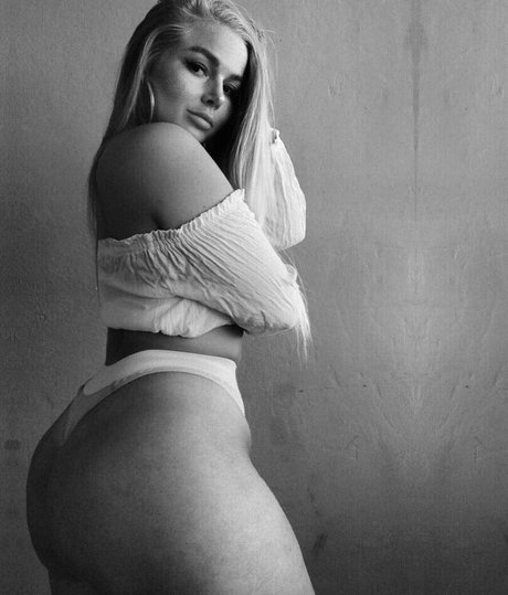 asian shower onlyfans art porn gallery