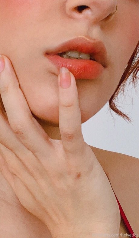 Oriana Leal high quality model images