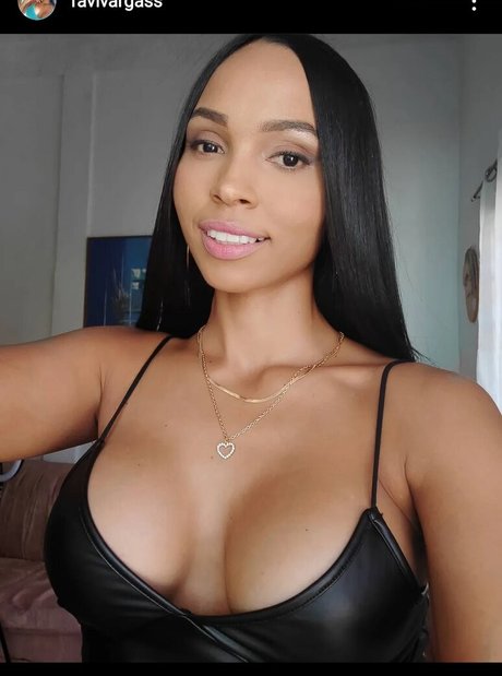 Faviola Vargas star free pictures